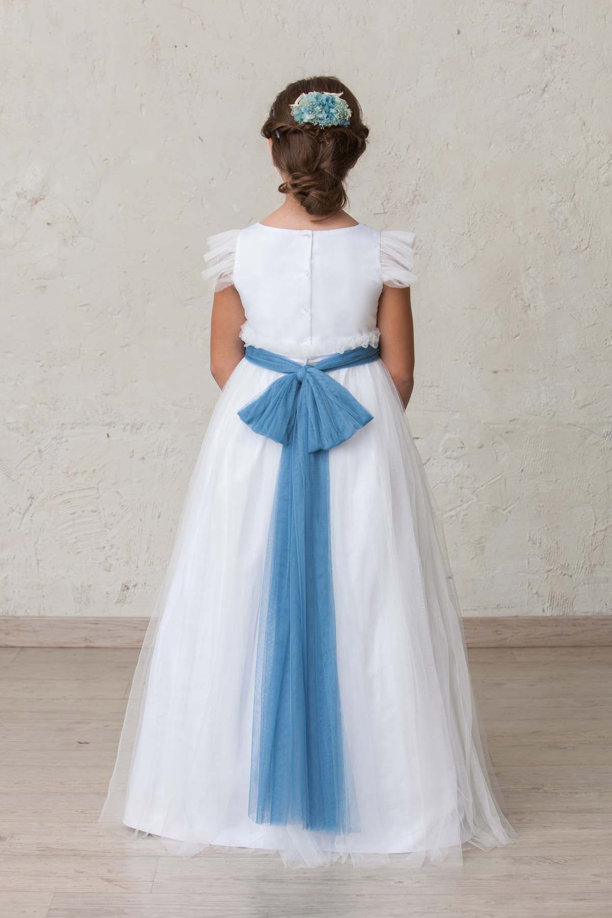 vestido de comunión de niña en tul