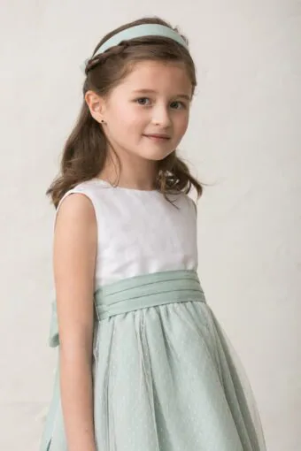 fajín de tablas verde agua para ceremonia de niña