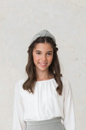 diadema de nudo de terciopelo gris para niña de ceremonia