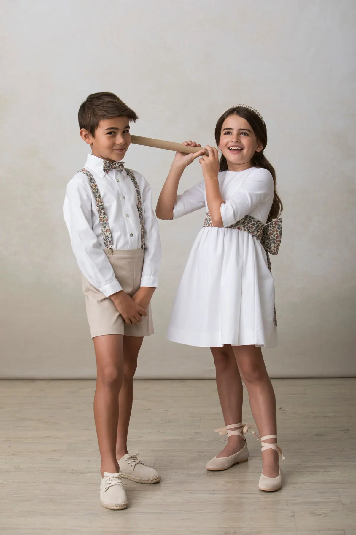 beige cotton bermuda shorts for boys in winter