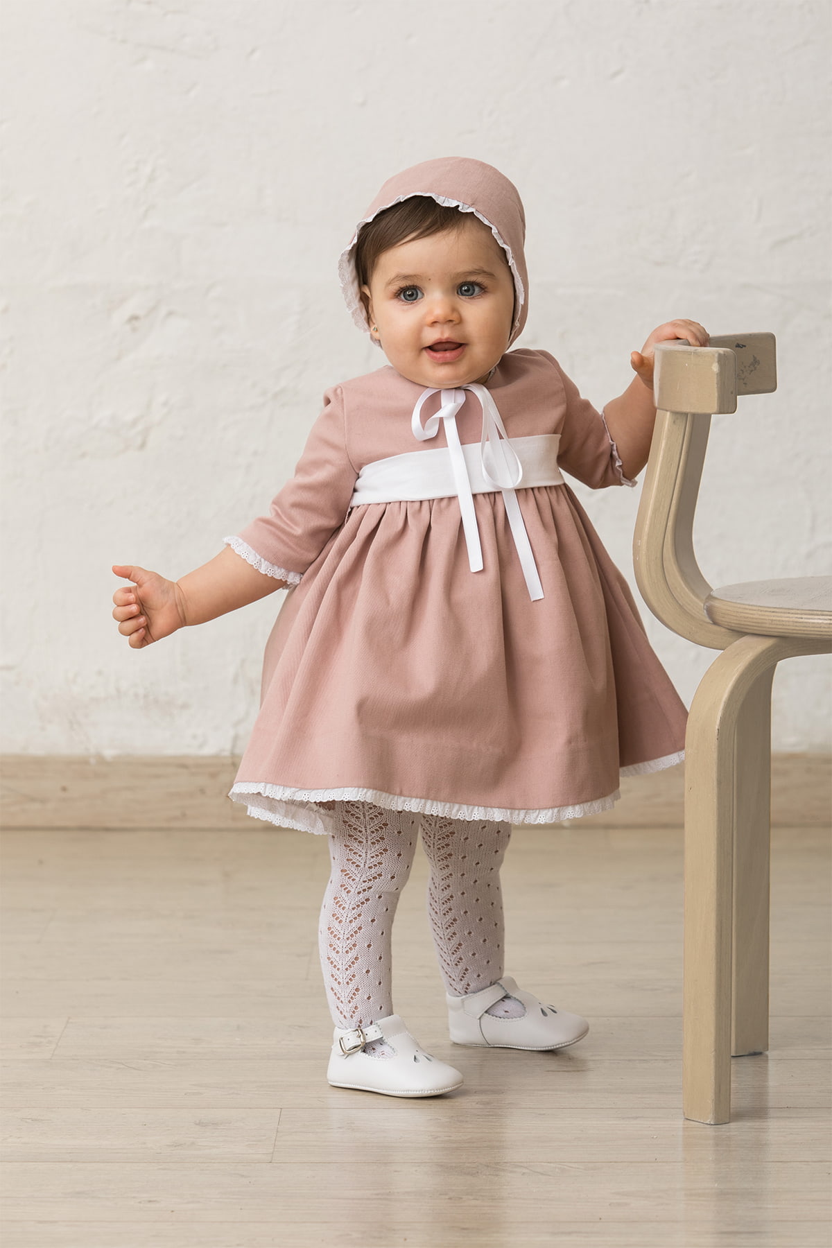 fajin blanco de ceremonia de bebe para vestido