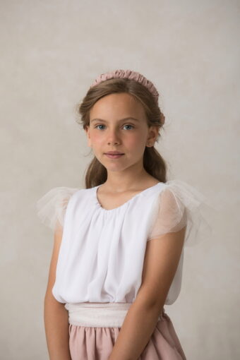 Blusa nude sencilla ceremonia