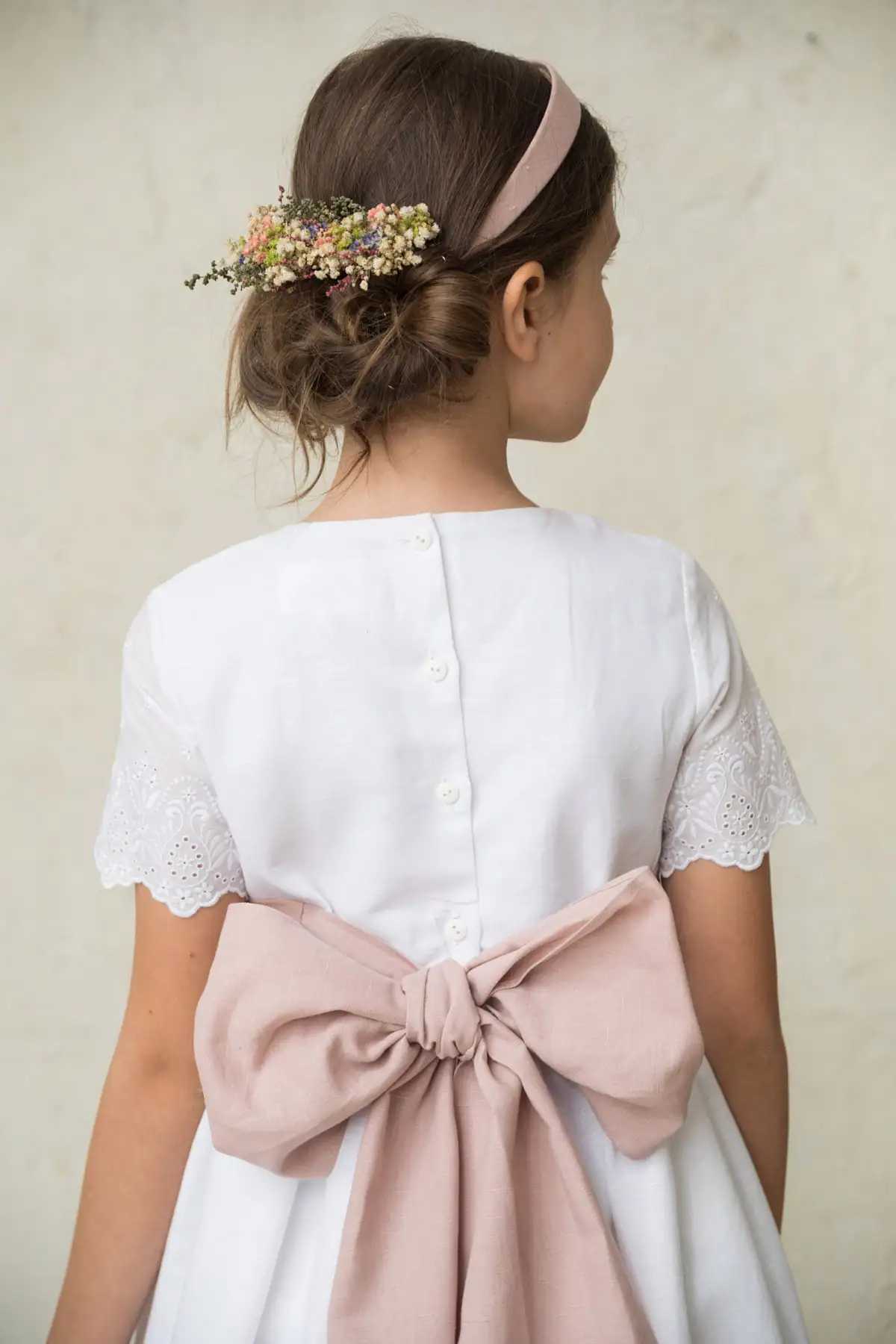 short-sleeved communion dress for girls