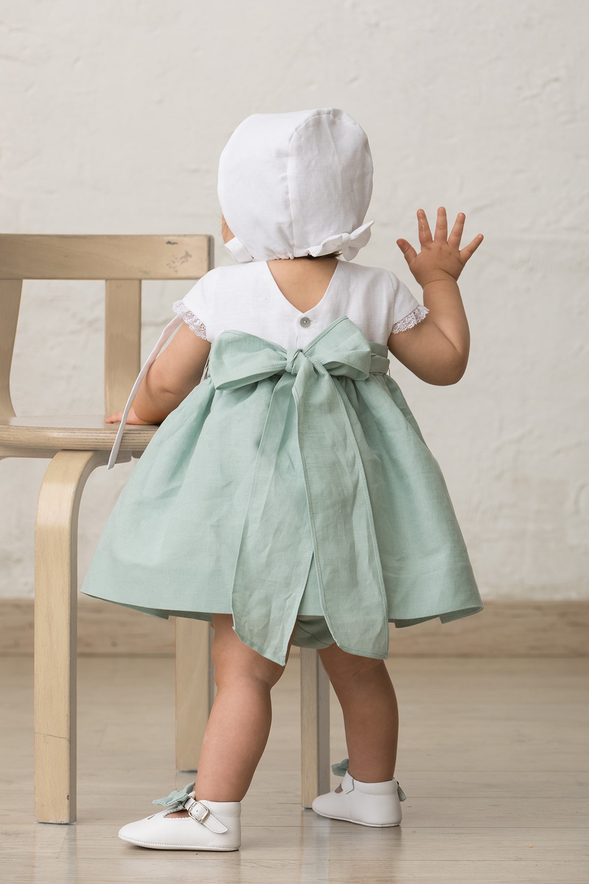 vestido de ceremonia de bebe niña verde