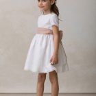 fajin de niña para ceremonia con lazada rosa nude