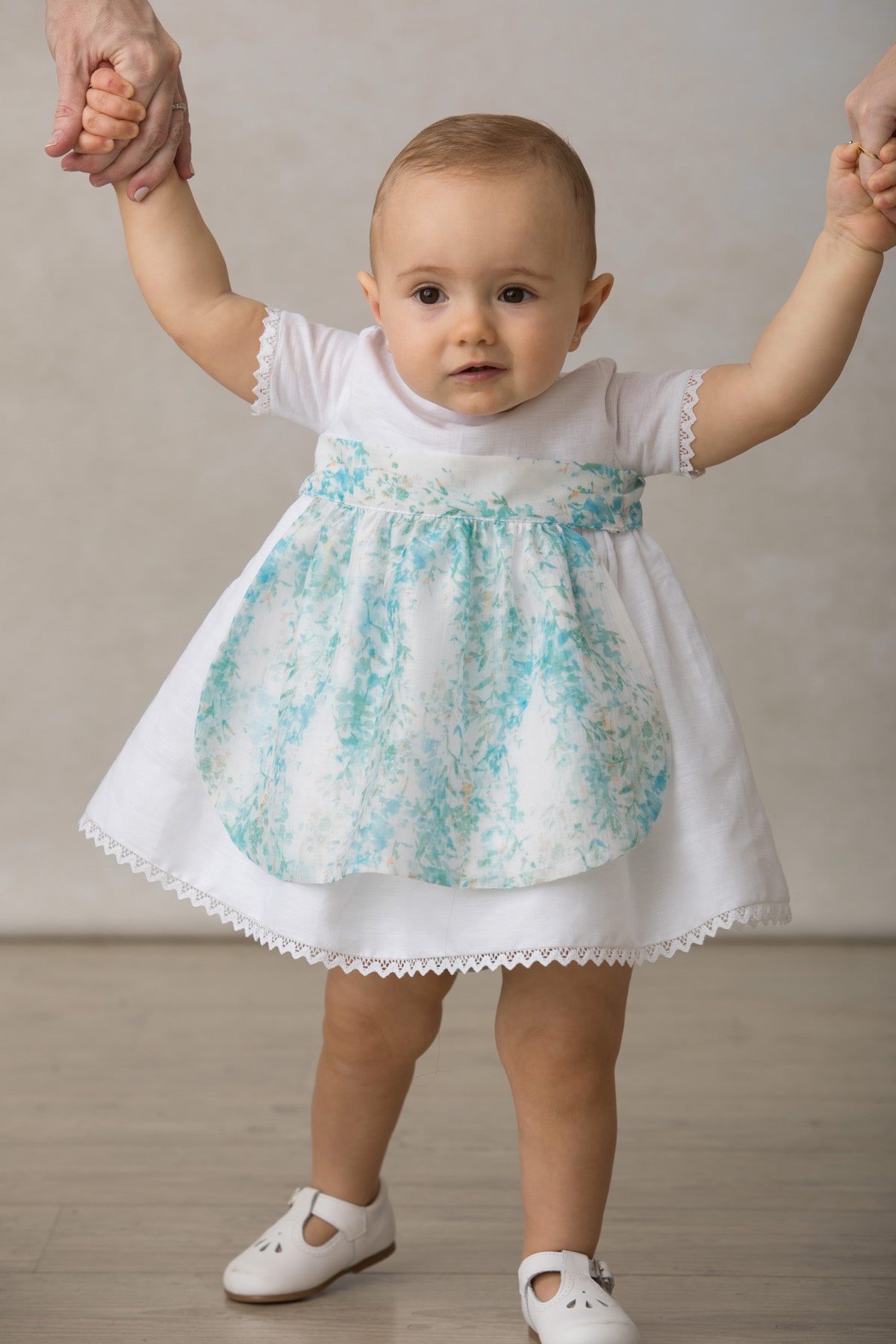 vestido de bebe fiesta en blanco