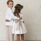 fajin con lazo beige para vestido de ceremonia de niña