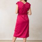 vestido cruzado de mujer en fucsia