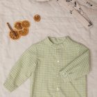 camisa de bebe a cuadros verde pistacho y cuello mao