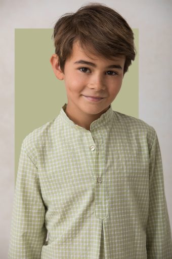 Camisa polera de cuadros verde para niño