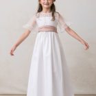 vestido de comunion de niña con organza en cuello