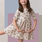 vestido de niña beige de flores