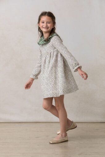 vestido nina flores verdes