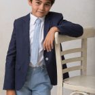 corbata de niño de cuadros azules