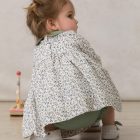 vestido de bebe niña con flores verdes