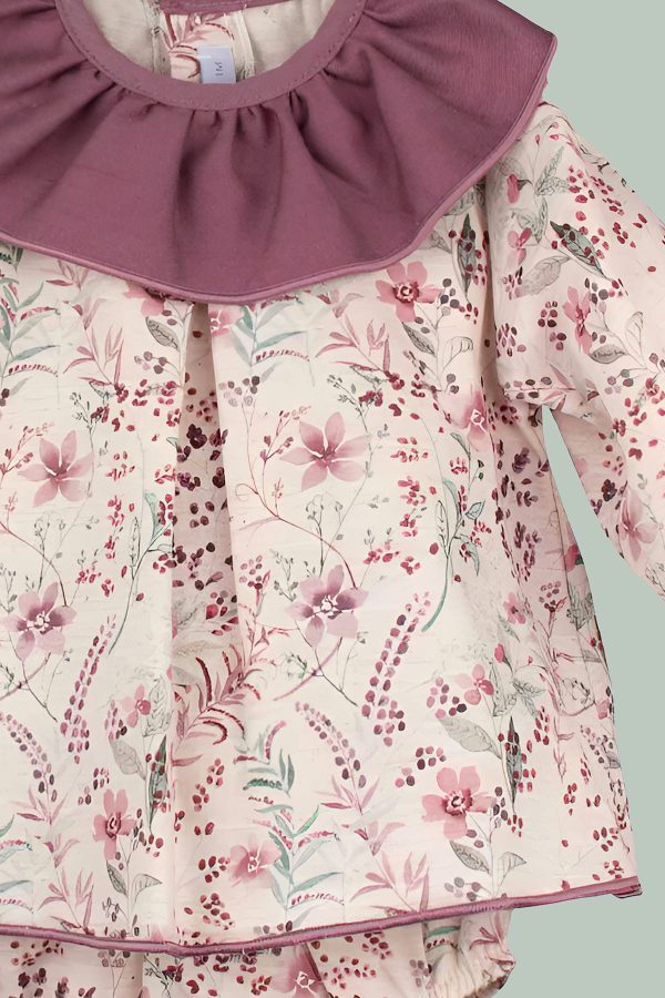 vestido de bebe estampado de flores con volante rosa