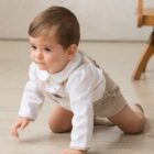 camisa-bebe-manga-larga-cuello-beige camisa de bebe de manga larga y cuello beige