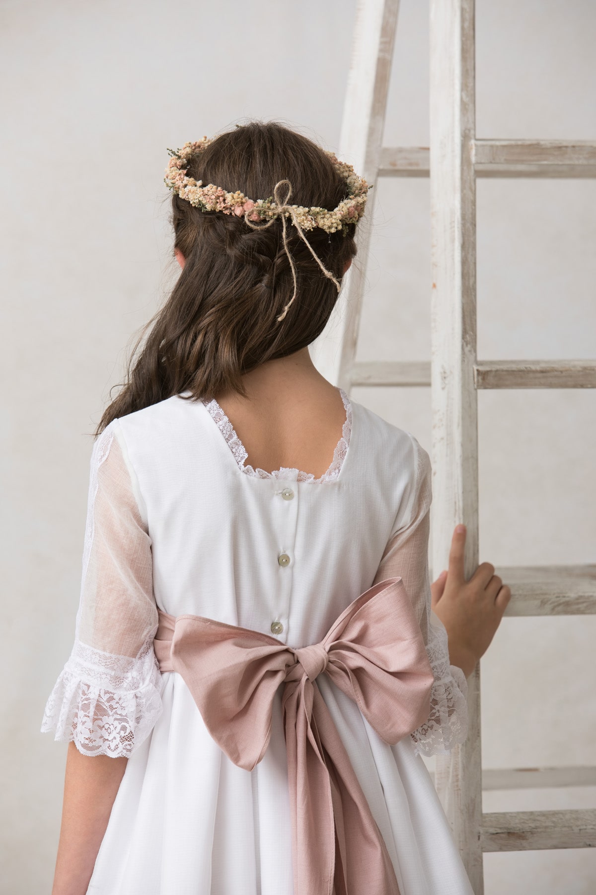 vestido comunion nina organza seda escote espalda