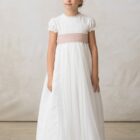 vestido de comunion de niña en tul plumeti con manga farol
