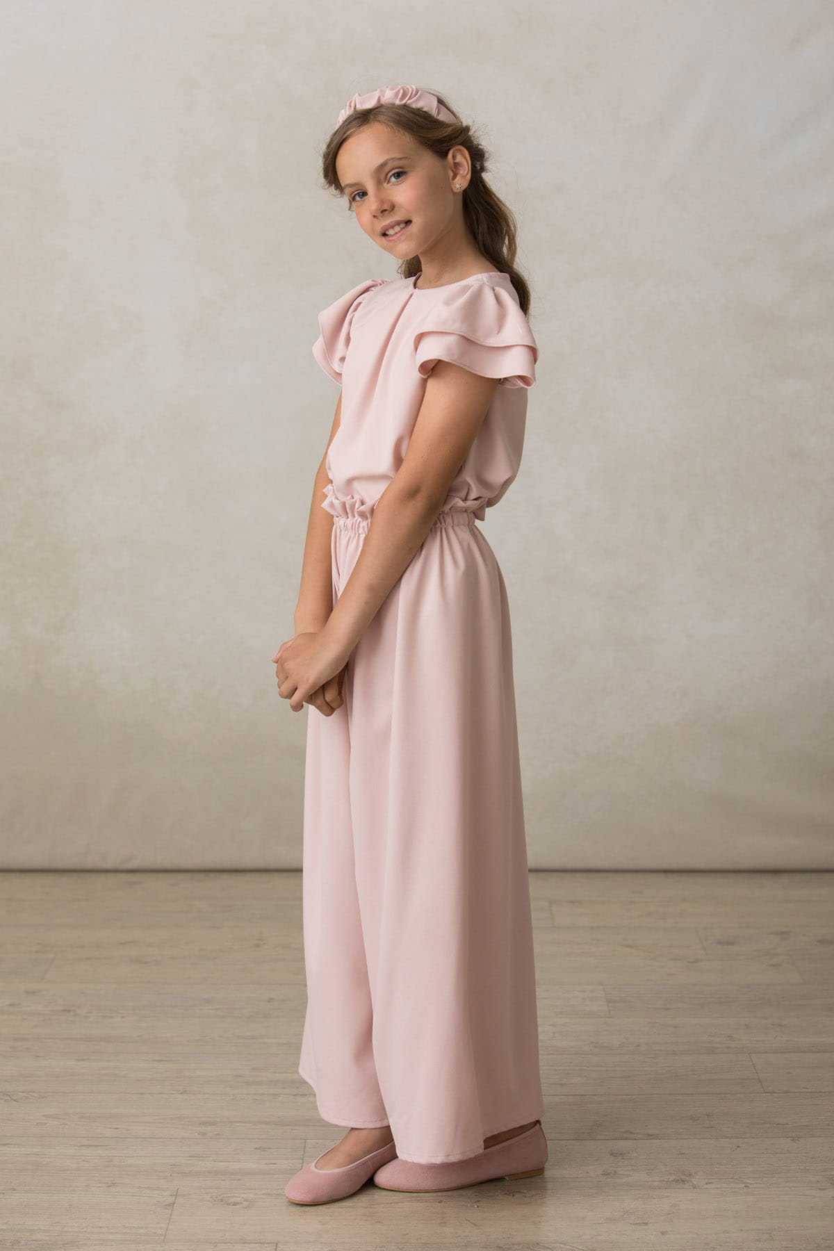 Pantalon blusa rosa conjunto sencillo Pantalon blusa rosa conjunto sencillo