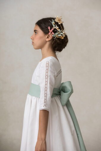 communion ceremony headdress with flower fabric