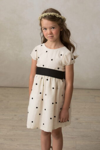 Classic polka dot black and beige polka dot dress for girls' ceremonies, V-back