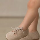 Inglesitos beige erraje con suela ceremonia